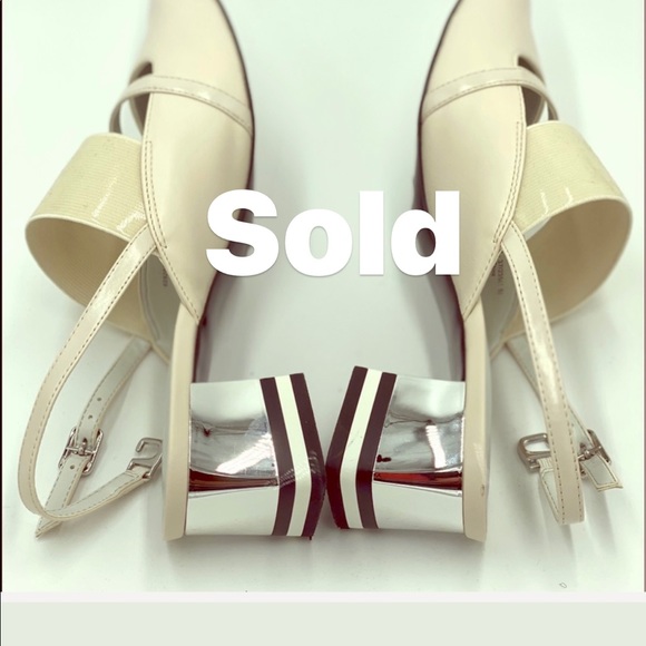 Sold - Picture 1 of 8